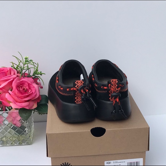 UGG Classic Boom Slip-On - Picture 6 of 7